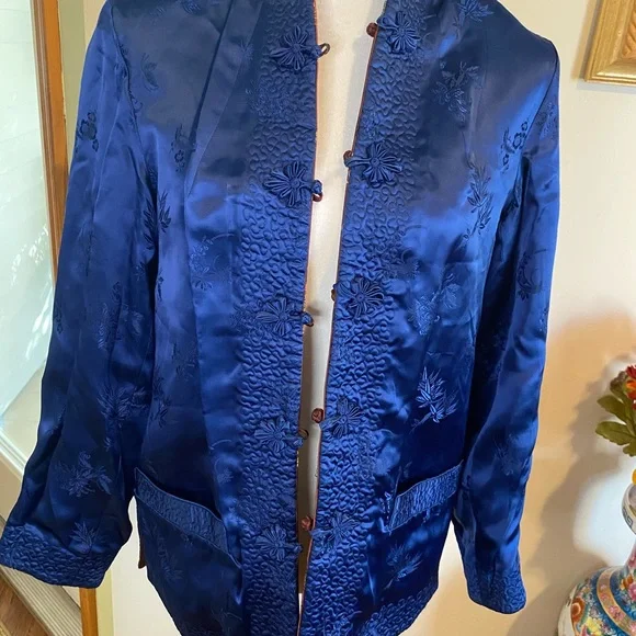 Reversible Chinese Brocade Jacket Vintage Fitted 6 to 8 Burgundy and blue Satin - Picture 4 of 5